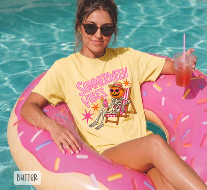 Summerween Vibes Comfort Colors, Trendy Women's Tee, Gift for Her